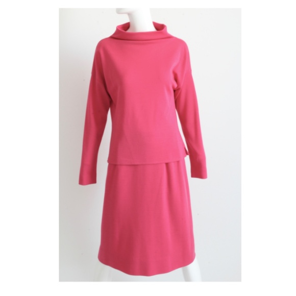 Bonnie Cashin for Sills Suit Pink Wool Knit Raglan Sleeve Top + Skirt Vintage - Picture 3 of 7